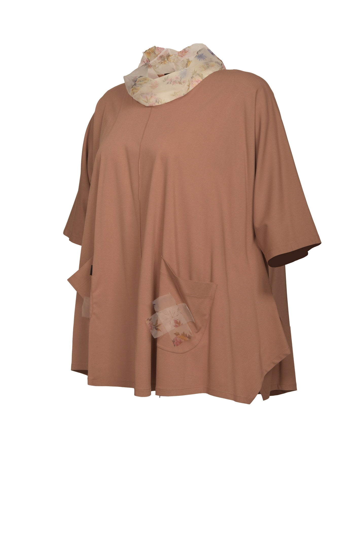 Elegante Viskose-Tunika mit einem Organza-Blumen-Kragen.