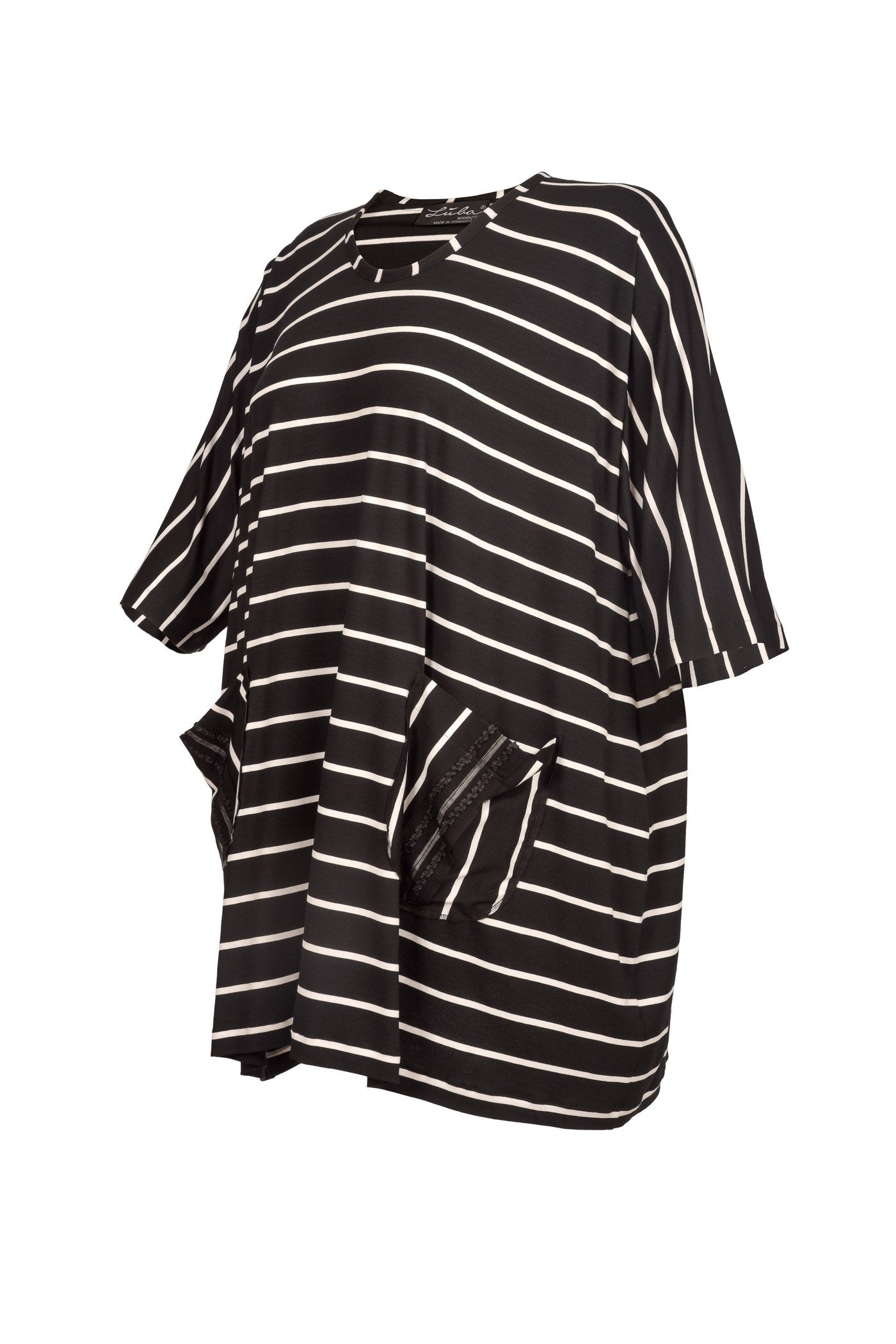 Schwarze Langarm Jersey-Tunika mit weißen Querstreifen.