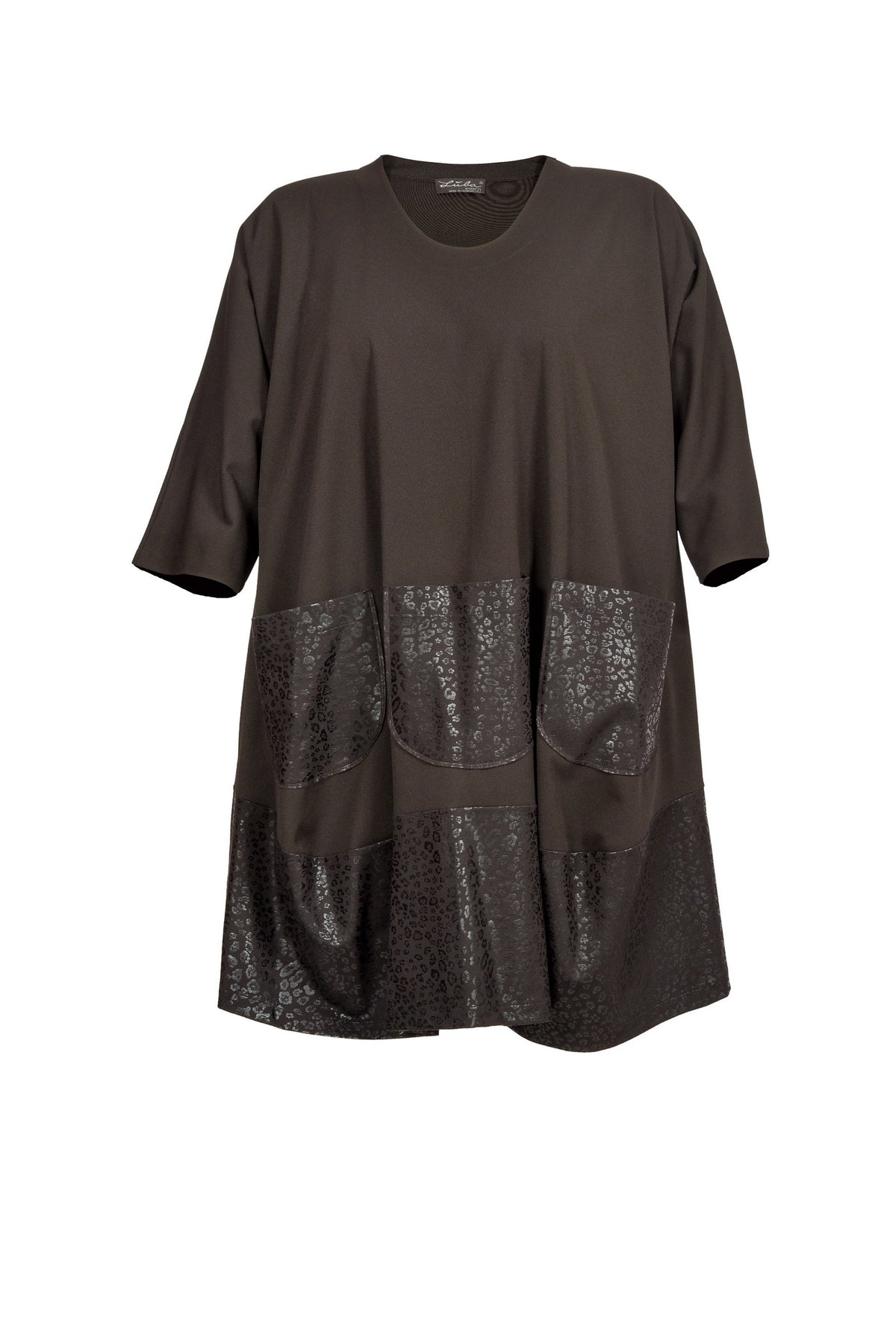 Schwarzes Kleid mit 3 Taschen - große Größen