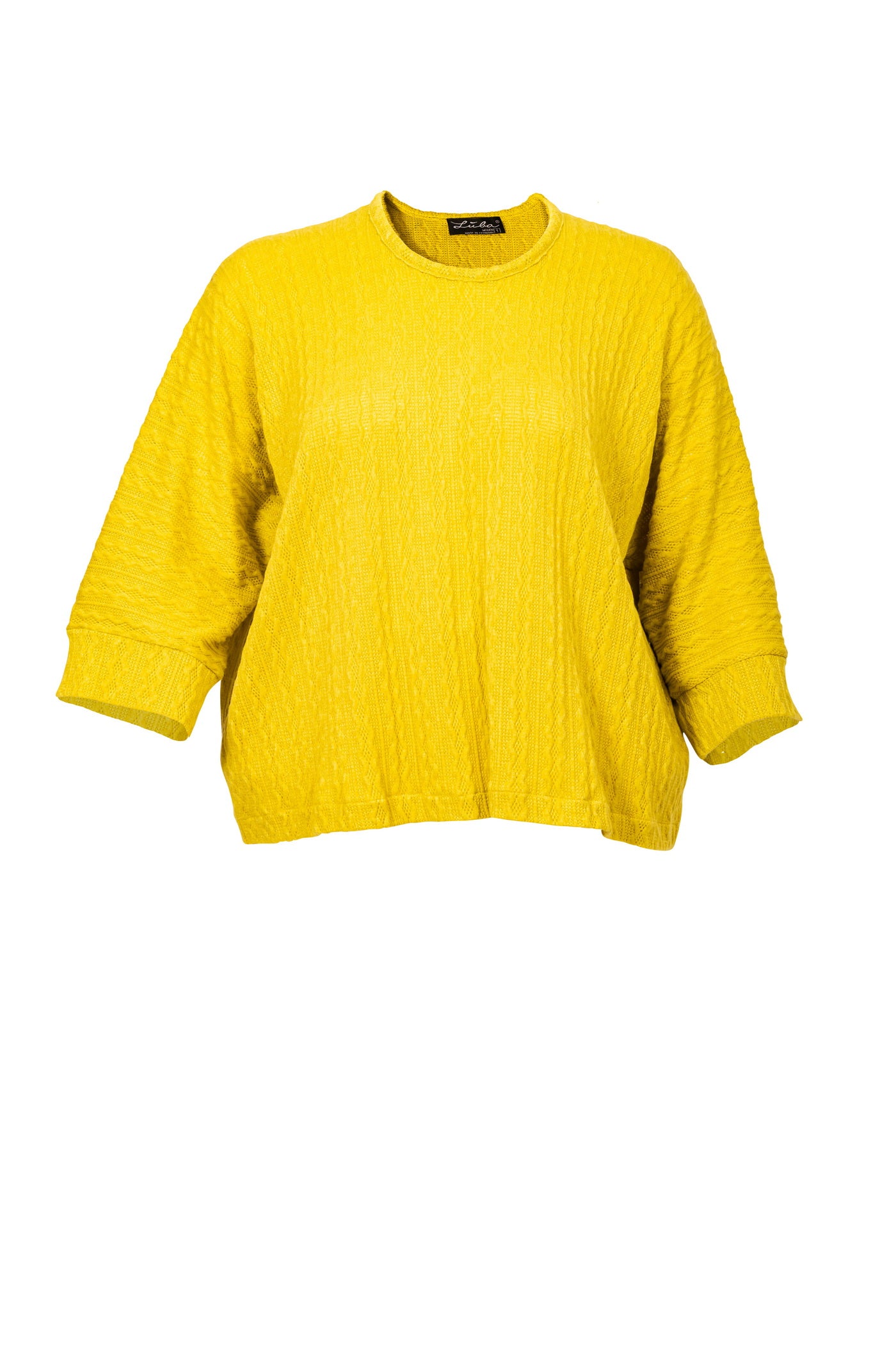 Knitted sweater limone with round neck and cable pattern