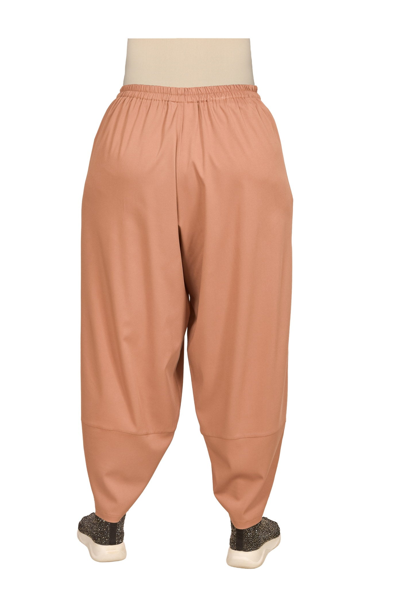 Caramelfarbene Ballon-Hose.