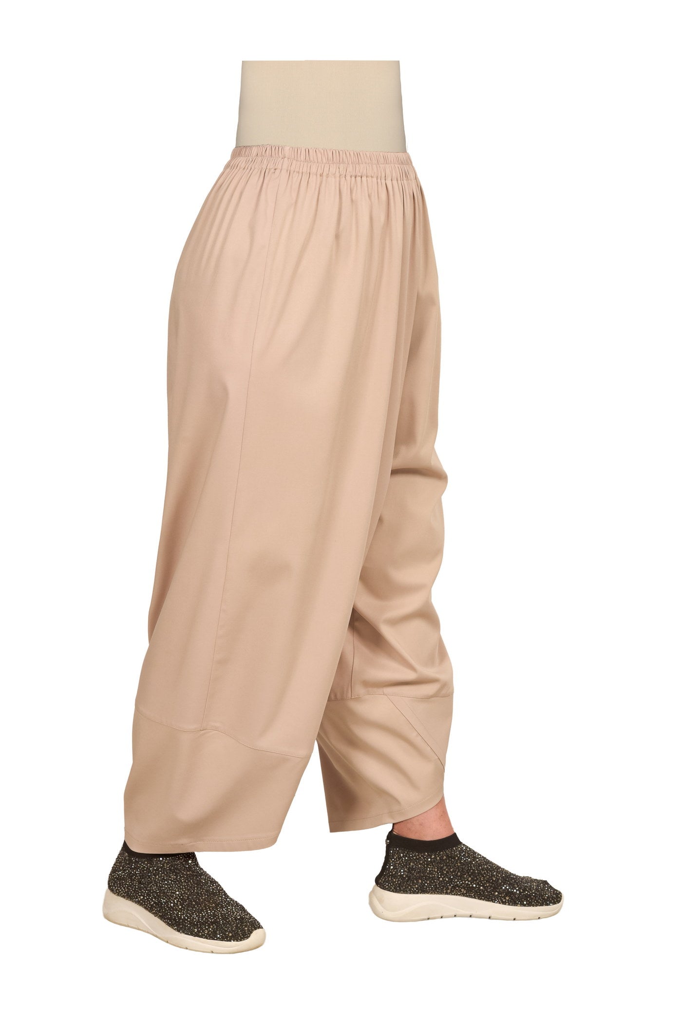 balloon pants